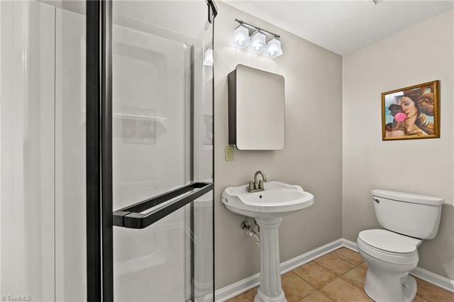 7013 Orchard Path Drive, Clemmons, NC 27012