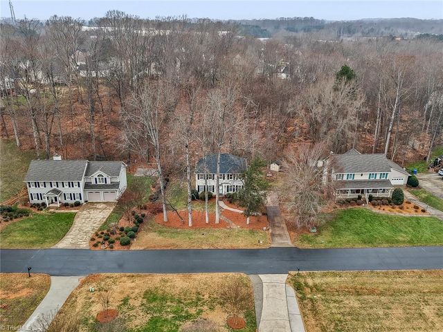 7013 Orchard Path Drive, Clemmons, NC 27012