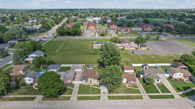 31758 Eiffel Avenue, Warren, MI 48088