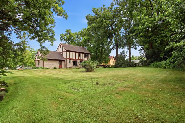 11240 308th Avenue, Wilmot, WI 53192