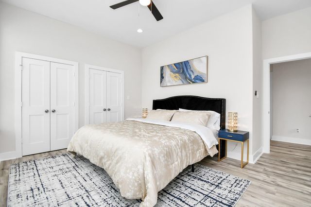 2401 Chapman Street, Houston, TX 77009