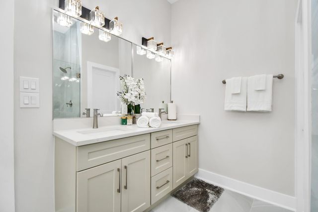 2401 Chapman Street, Houston, TX 77009