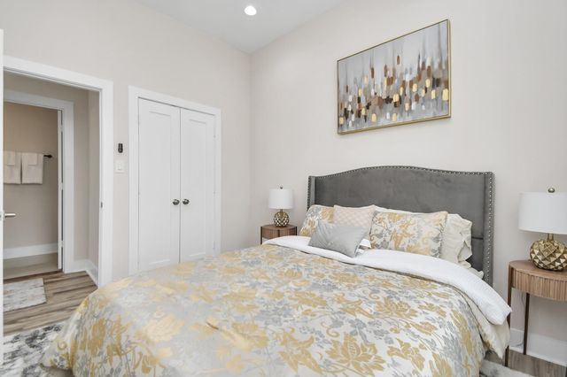 2401 Chapman Street, Houston, TX 77009