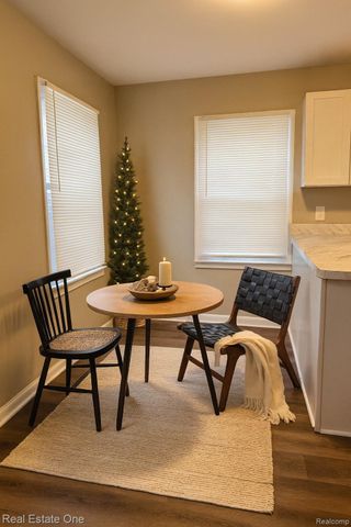 305 Liberty Street, Pontiac, MI 48341