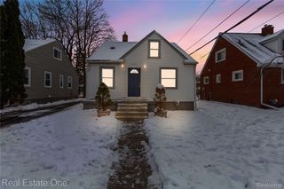 305 Liberty Street, Pontiac, MI 48341