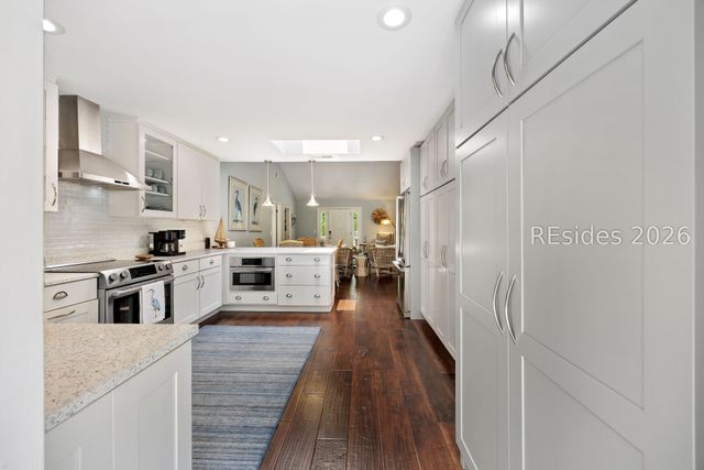 8 Bradley Beach Rd, Hilton Head Island, SC 29928