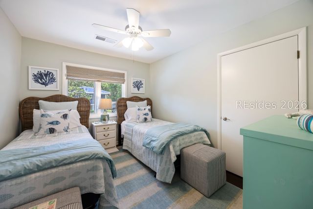 8 Bradley Beach Rd, Hilton Head Island, SC 29928