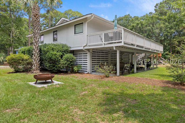 8 Bradley Beach Rd, Hilton Head Island, SC 29928