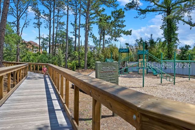 8 Bradley Beach Rd, Hilton Head Island, SC 29928