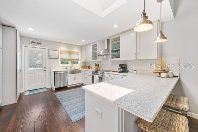 8 Bradley Beach Rd, Hilton Head Island, SC 29928