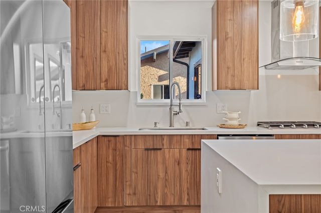 417 S Camellia Street, Anaheim, CA 92804