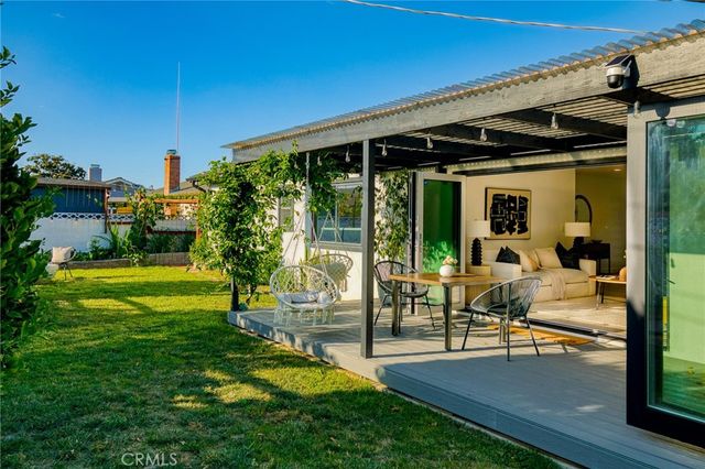417 S Camellia Street, Anaheim, CA 92804