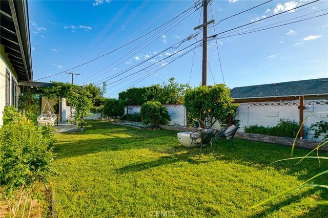 417 S Camellia Street, Anaheim, CA 92804