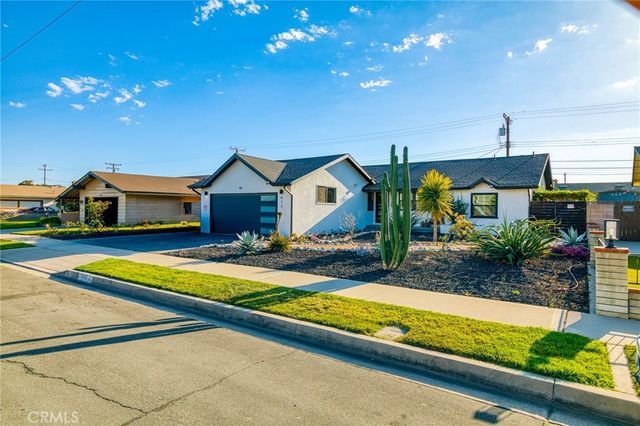 417 S Camellia Street, Anaheim, CA 92804