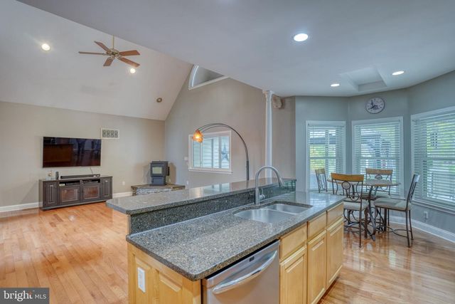 8780 MARSH VIEW RD, Easton, MD 21601