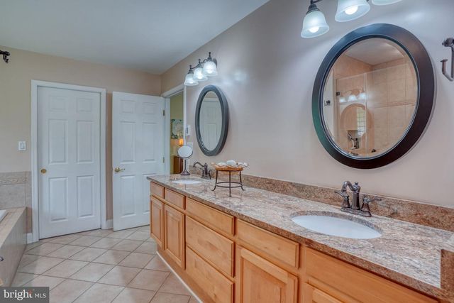 8780 MARSH VIEW RD, Easton, MD 21601