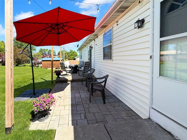 3420 DEBRA Drive, Erie, PA 16506