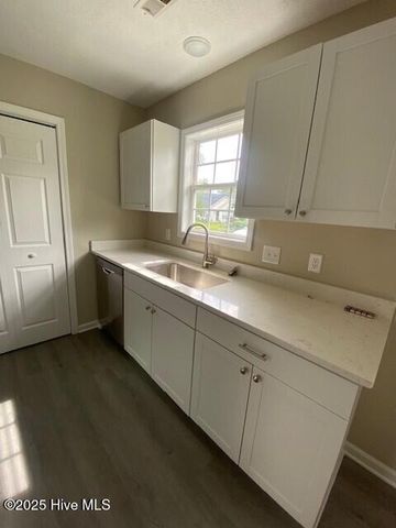 4524 Alder Ridge Road, Wilmington, NC 28412