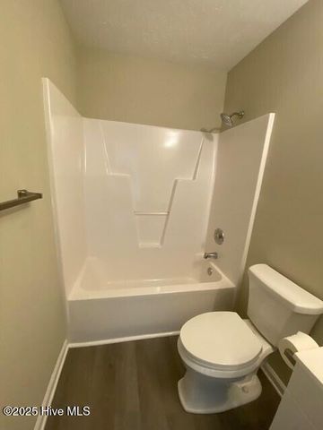 4524 Alder Ridge Road, Wilmington, NC 28412