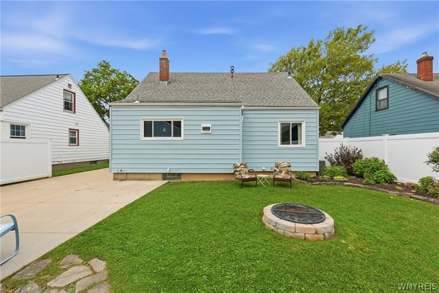 1247 89th Street, Niagara Falls, NY 14304