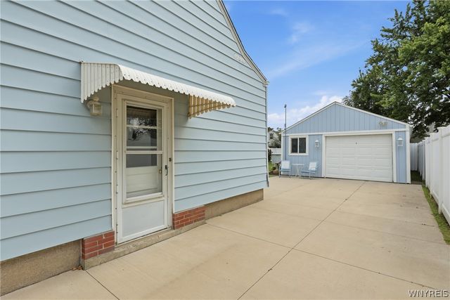 1247 89th Street, Niagara Falls, NY 14304