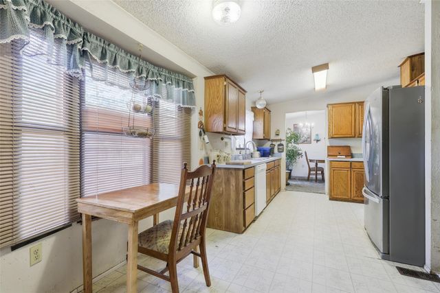 6316 Rough Road, Cleburne, TX 76031