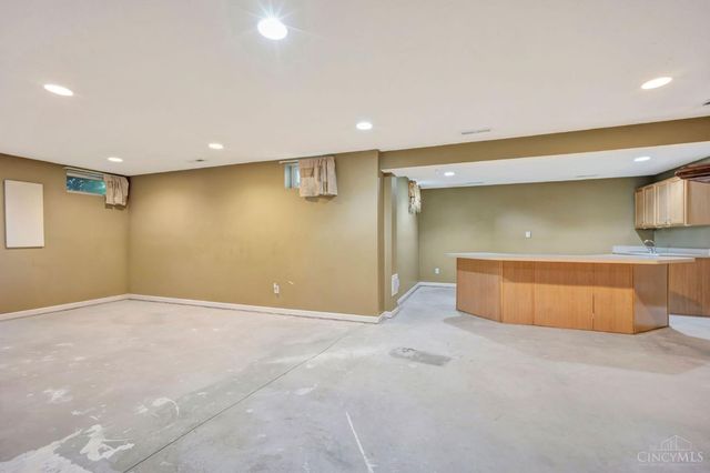 6929 Creekside Way, Fairfield Twp, OH 45011