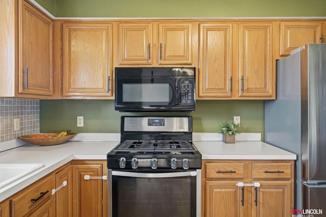 2516 NW 55Th Street, Lincoln, NE 68524