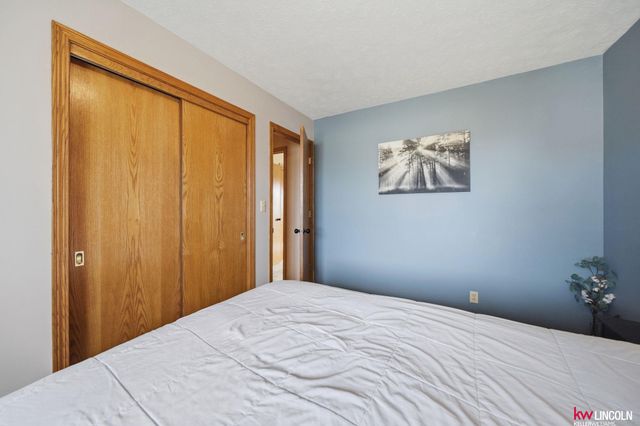 2516 NW 55Th Street, Lincoln, NE 68524