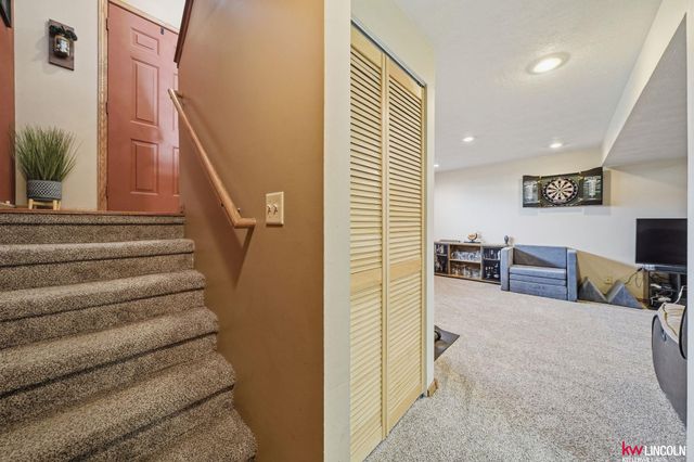 2516 NW 55Th Street, Lincoln, NE 68524