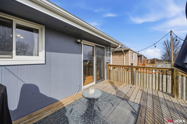 2516 NW 55Th Street, Lincoln, NE 68524