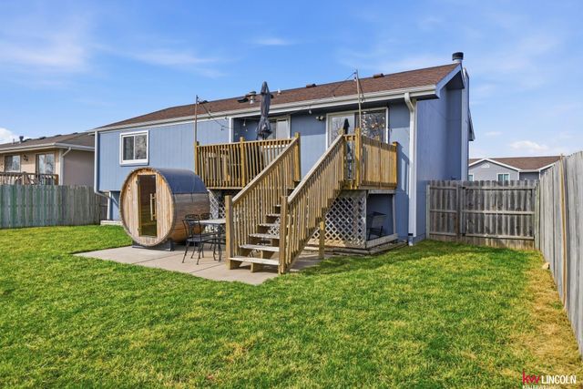 2516 NW 55Th Street, Lincoln, NE 68524