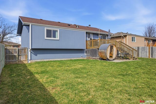 2516 NW 55Th Street, Lincoln, NE 68524