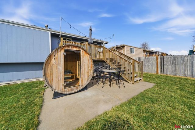 2516 NW 55Th Street, Lincoln, NE 68524