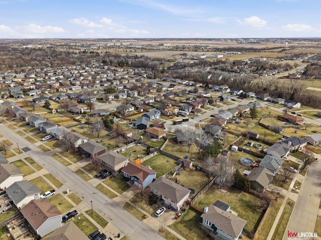 2516 NW 55Th Street, Lincoln, NE 68524