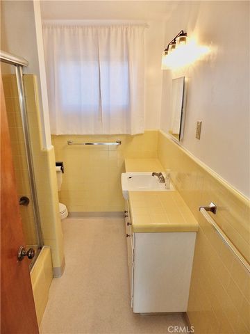 1724 E 1st Street 9, Long Beach, CA 90802