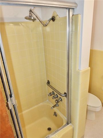 1724 E 1st Street 9, Long Beach, CA 90802