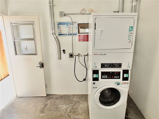 1724 E 1st Street 9, Long Beach, CA 90802