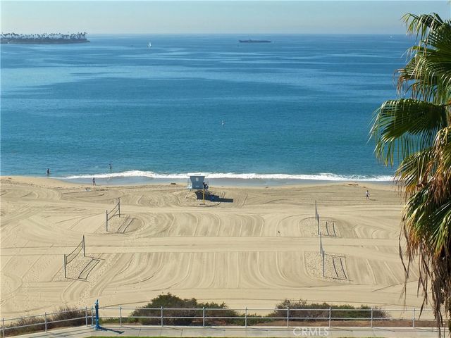 1724 E 1st Street 9, Long Beach, CA 90802