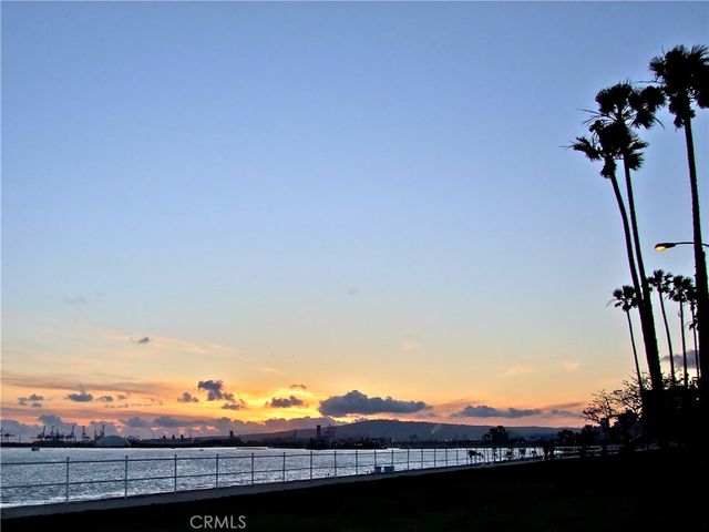 1724 E 1st Street 9, Long Beach, CA 90802