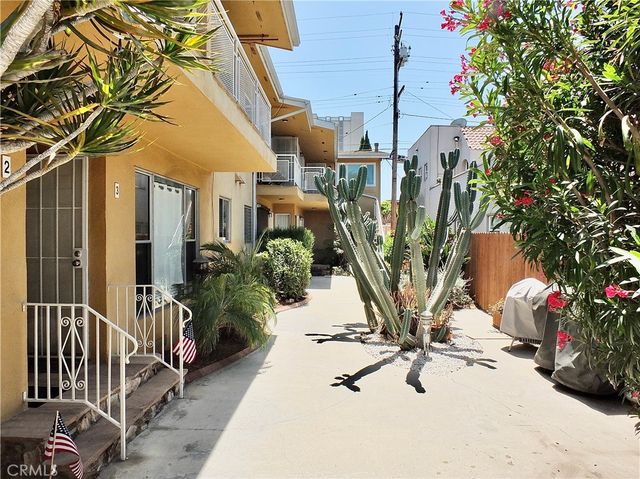 1724 E 1st Street 9, Long Beach, CA 90802