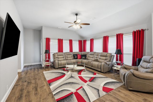 4204 Snowberry Lane, Crowley, TX 76036