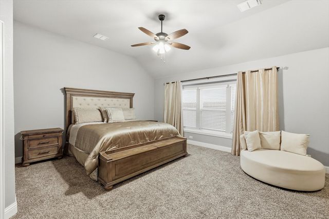 4204 Snowberry Lane, Crowley, TX 76036