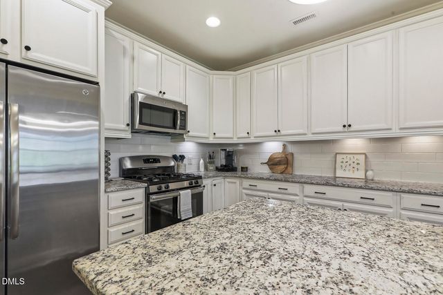 104 Secret Grove Lane, Holly Springs, NC 27540