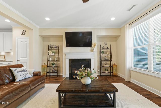 104 Secret Grove Lane, Holly Springs, NC 27540