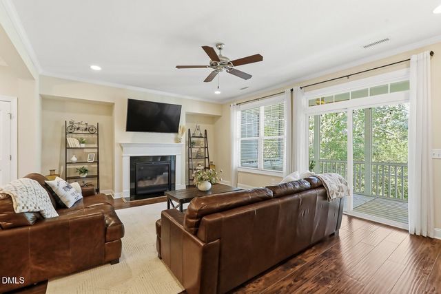 104 Secret Grove Lane, Holly Springs, NC 27540