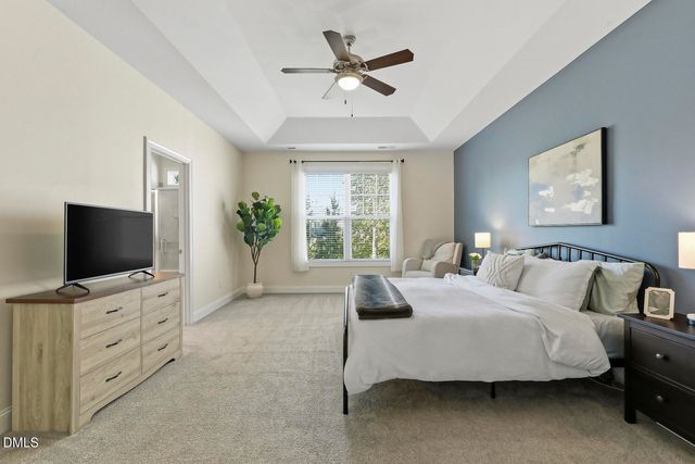 104 Secret Grove Lane, Holly Springs, NC 27540