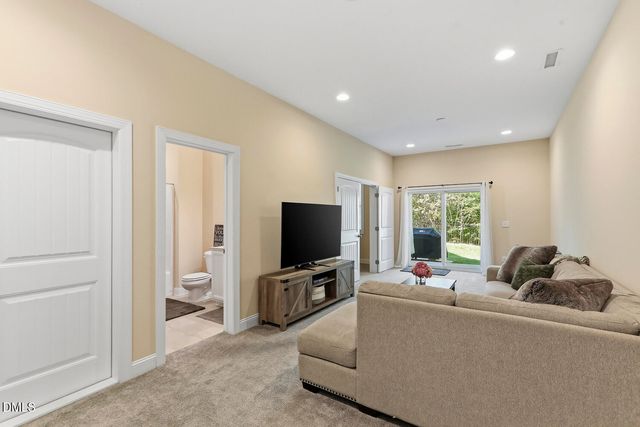 104 Secret Grove Lane, Holly Springs, NC 27540