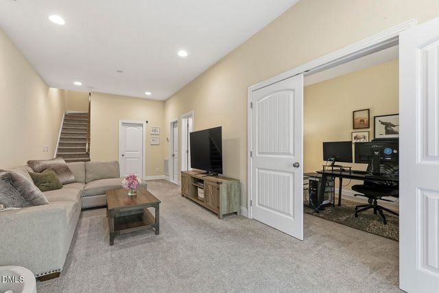 104 Secret Grove Lane, Holly Springs, NC 27540