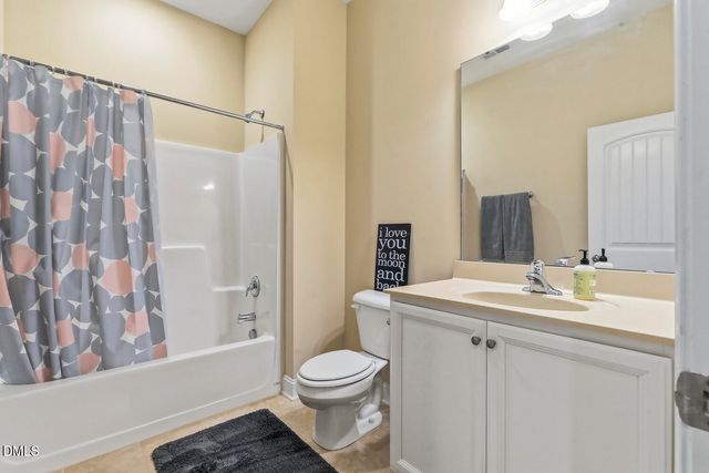 104 Secret Grove Lane, Holly Springs, NC 27540